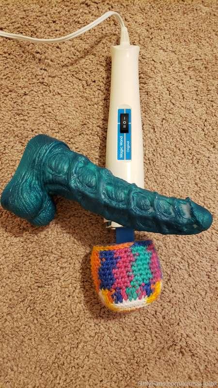 💓 Just 2 of my fave toys after I played w them 💦