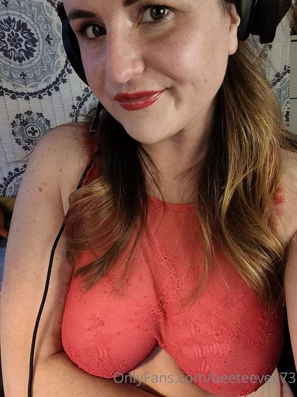 beeteevee73 image #0