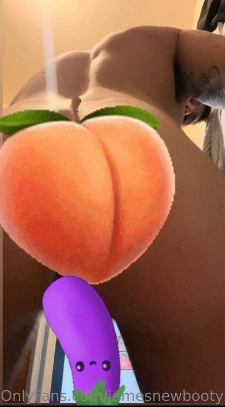 jamesnewbooty2410 image #1