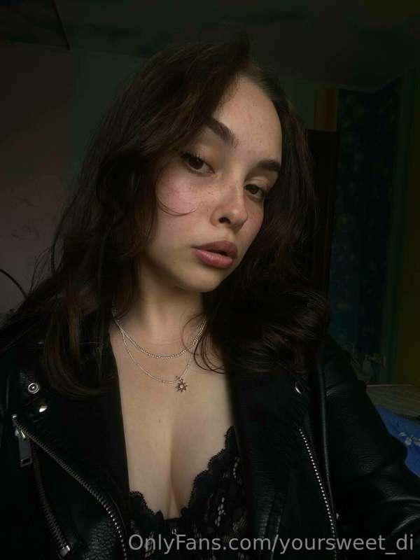 😜