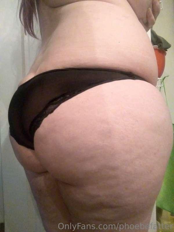 phoebefatter image #1