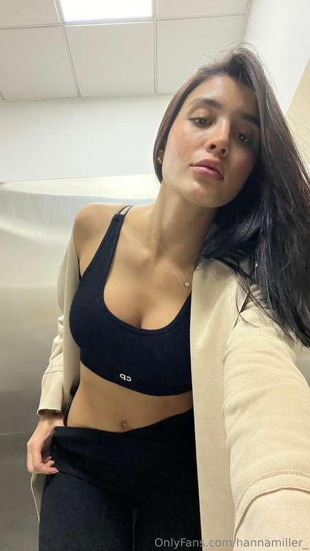 Getting sooo horny on the airport 😳  SWIPE for a surprise 🙈😈
