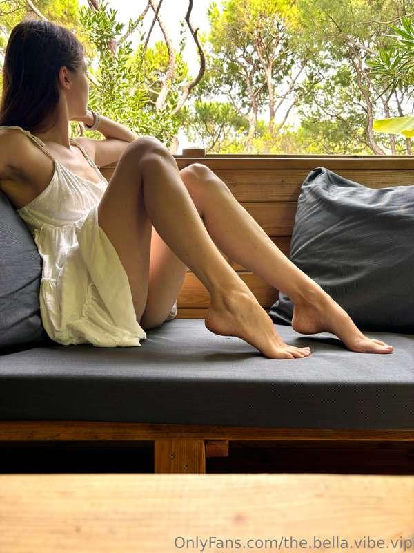 When i was sitting on the balcony i was thinking… how lovely..
