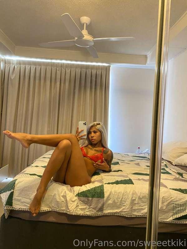 Daddy ❤️ Can i please help you bust your giant nut 💦