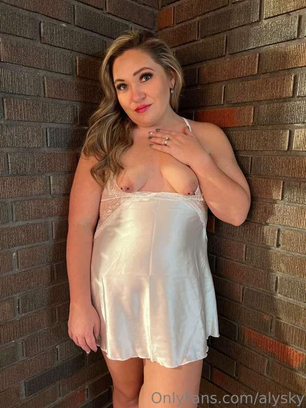 Happy Thanksgiving! You can have me for dessert!😘