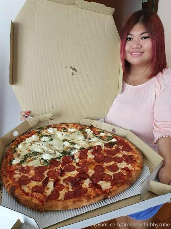 Thank you so much for supporting me 
It's the biggest pizza ..