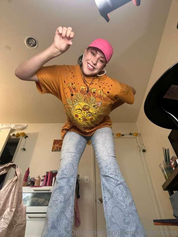 😈😈😈🦶🏼🦶🏼🦶🏼🦶🏼🦶🏼