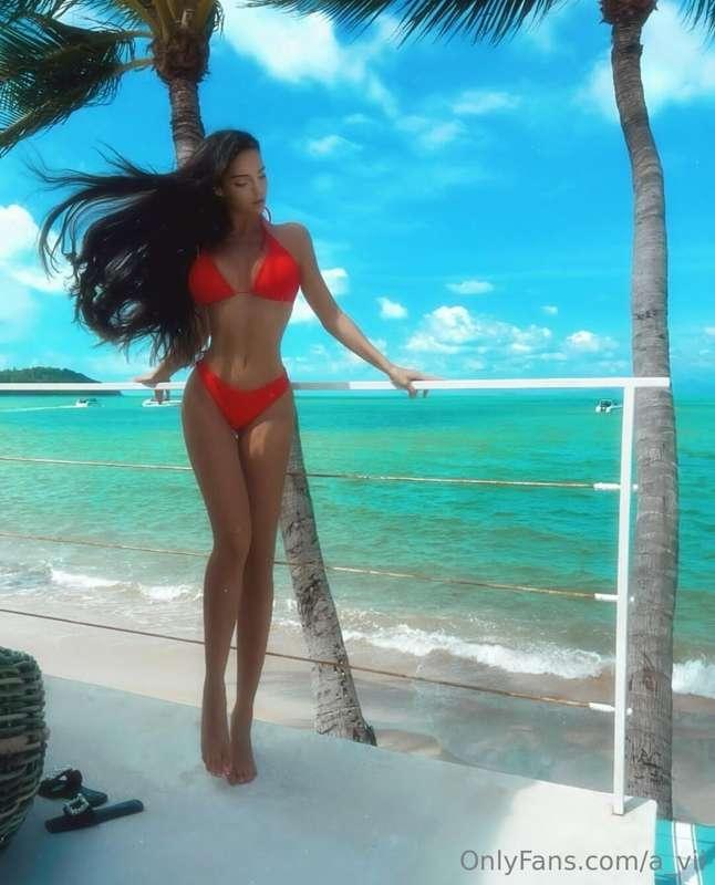 Sex on the beach?😏
