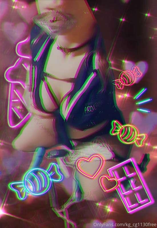 doubtfulempressfree image #0