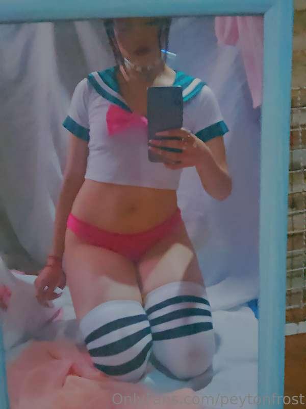 Be careful you don't lose yourself around me 😌