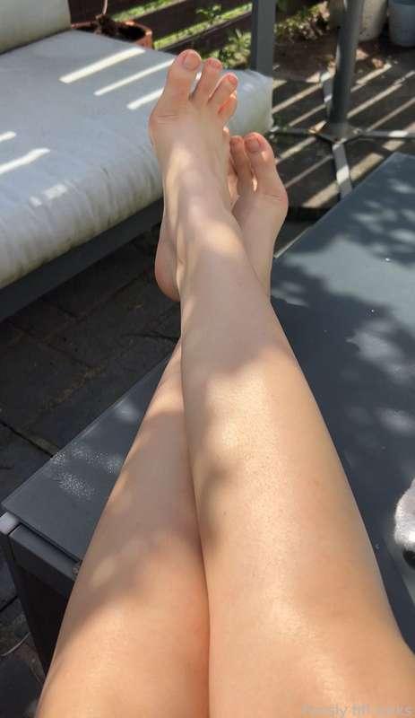 fifi_lurks image #3