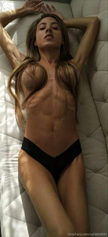 astrid.turquesa image #1