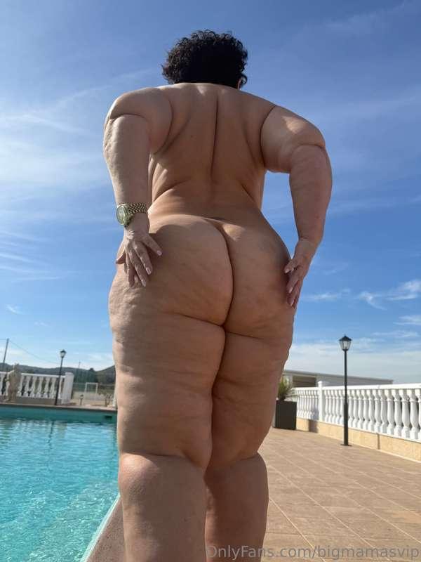 Ready for you to give me a good spanking 😉
