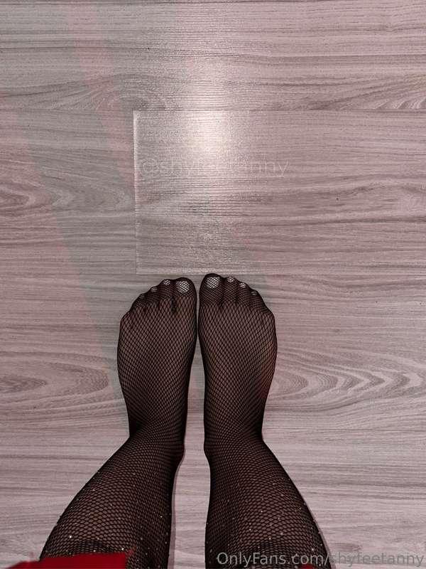 Nylons and red glow—don’t blame me if you can’t look away. 😉..