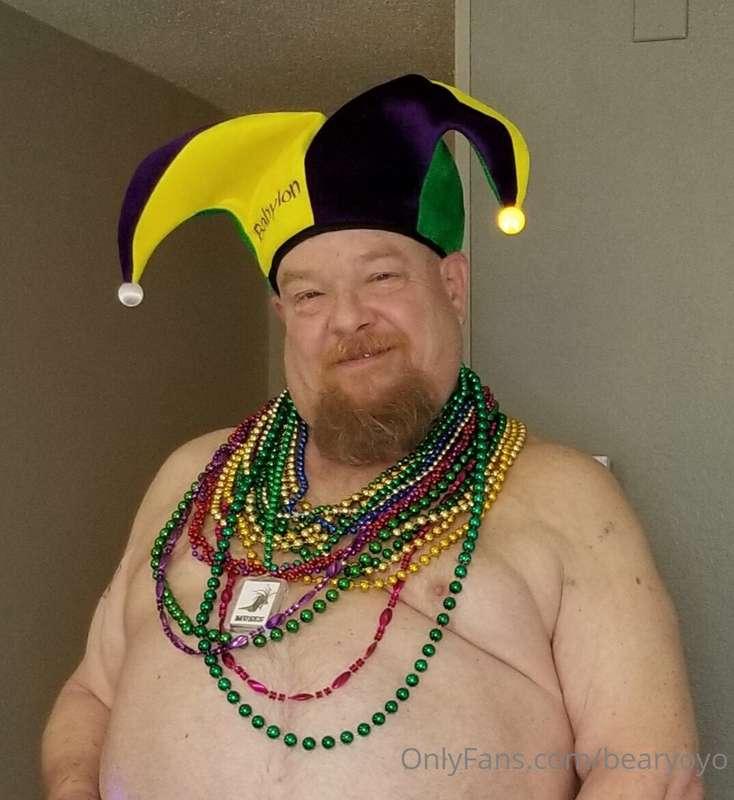 What do you want to do to exchange some Mardi Gras beads ?