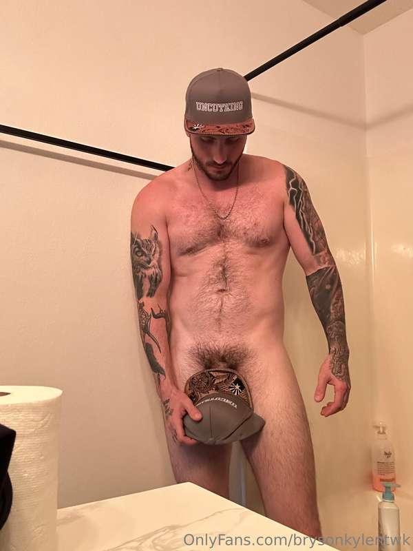 If you want an uncutking hat message me. Only got a few and ..