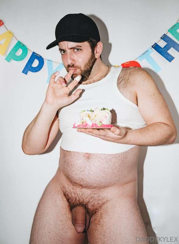 HAPPY BIRTHDAY TO ME!Another trip around the sun. Wanted to ..