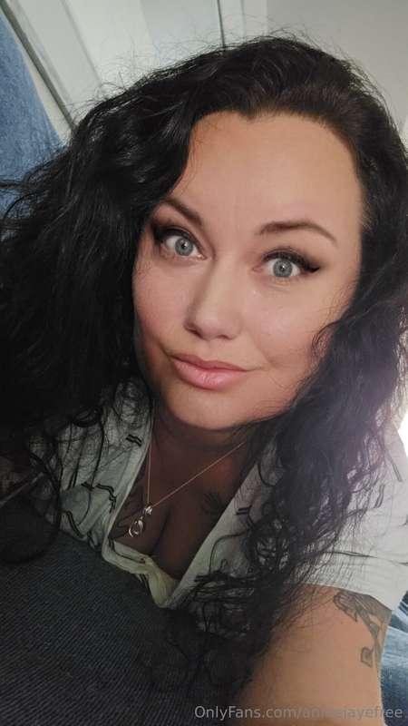 I want to let the girls free so bad, where should I pull the..