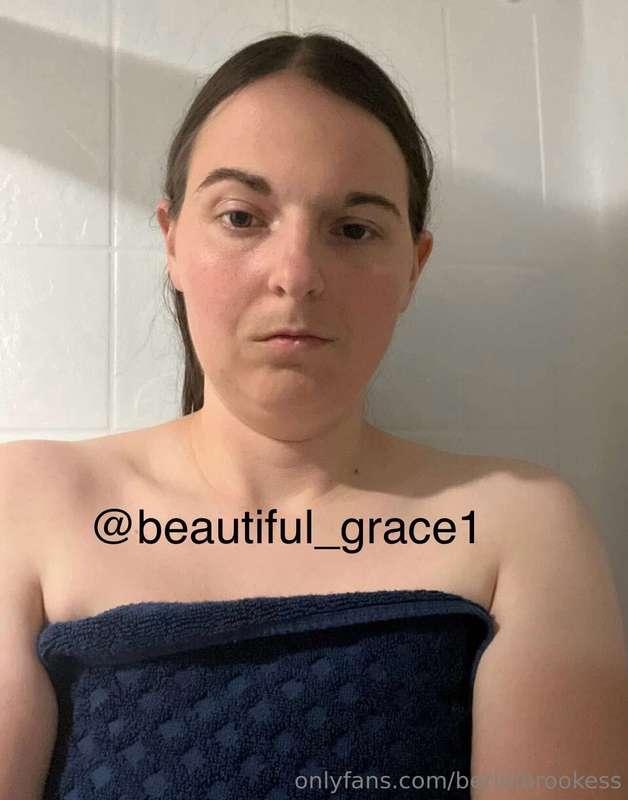 Cum subscribe to see how naughty I can be. Daily content Cus..