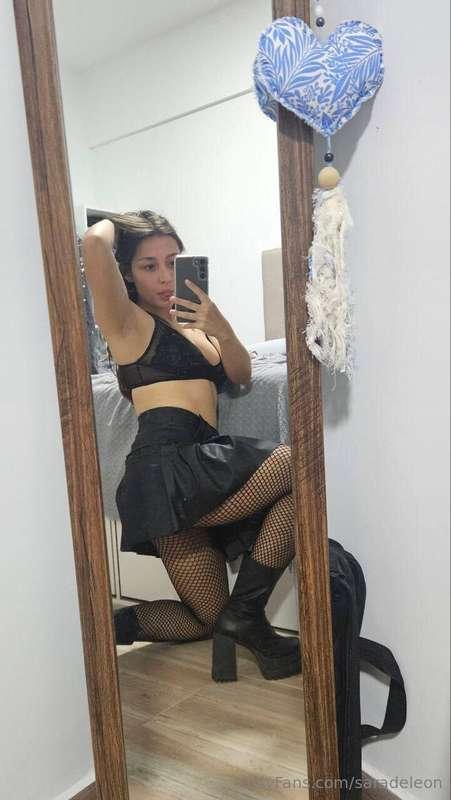 You like the black color? I like this kind of lingerie combi..
