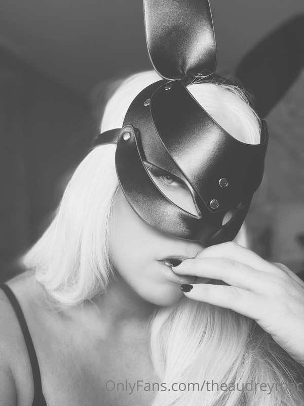 🖤