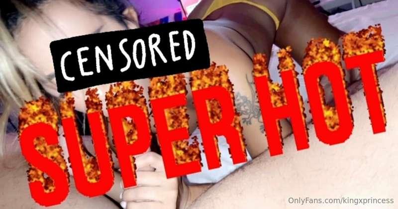 BJ+Ball Suck+Makeout (3min)Watch me suck dick in my yellow t..