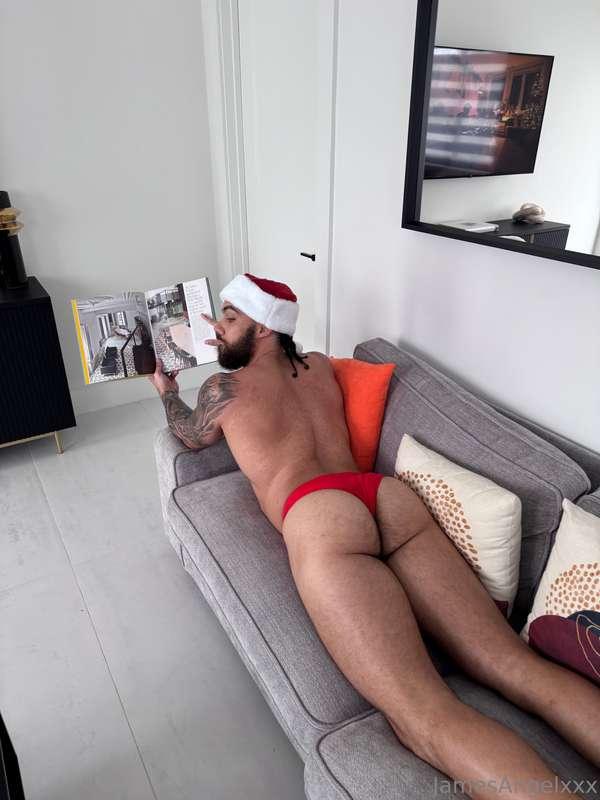 Santa said you deserve something special… and here I am 🎁🔥