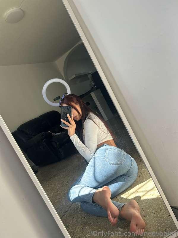 🦶🏻🤍