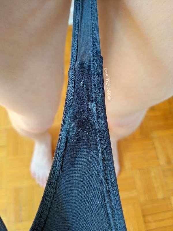 hairyblondie image #0