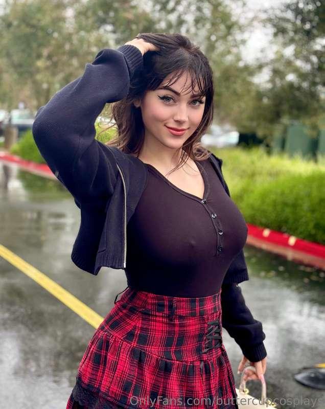do you prefer no bra? 😇