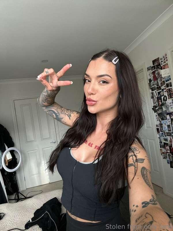peace, love and a little bit of tease 😏