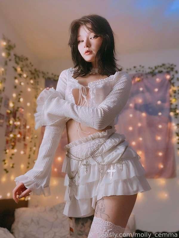 molly_cemma image #5
