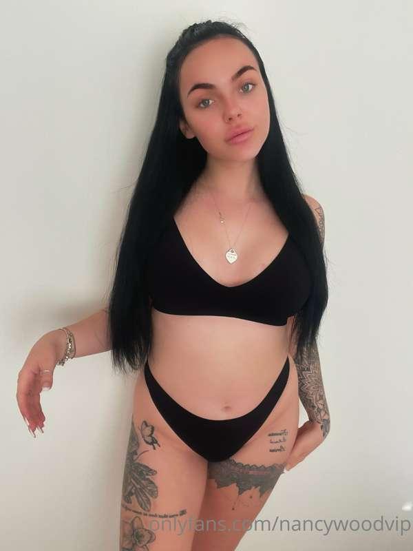 Guess what turns me on….. 💰