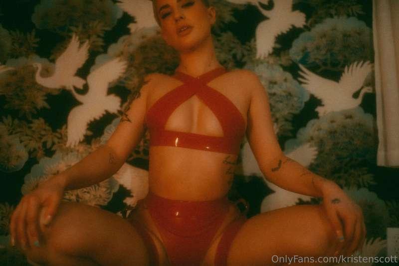 Today only ‼️
Rating special!💖 
Tip $21 on this post to get ..
