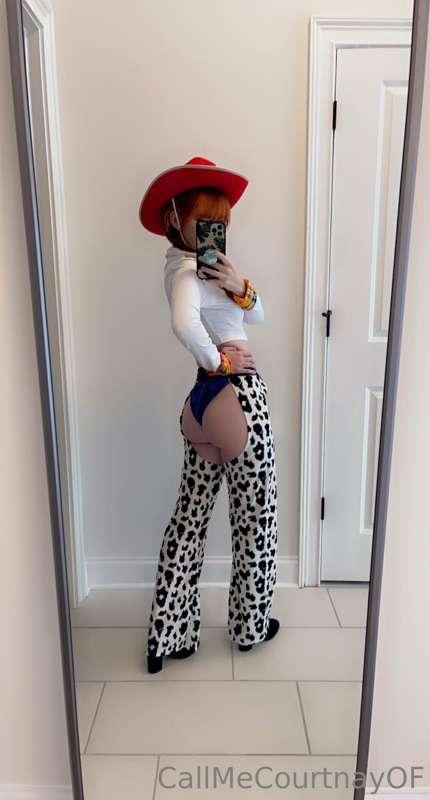 callmecourtnay image #0