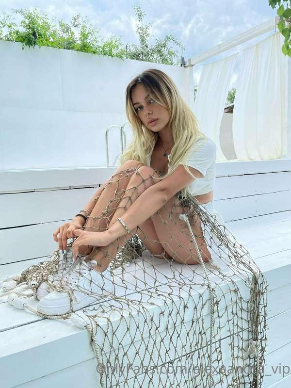 You caught me in your nets 😯 What are you going to do with m..