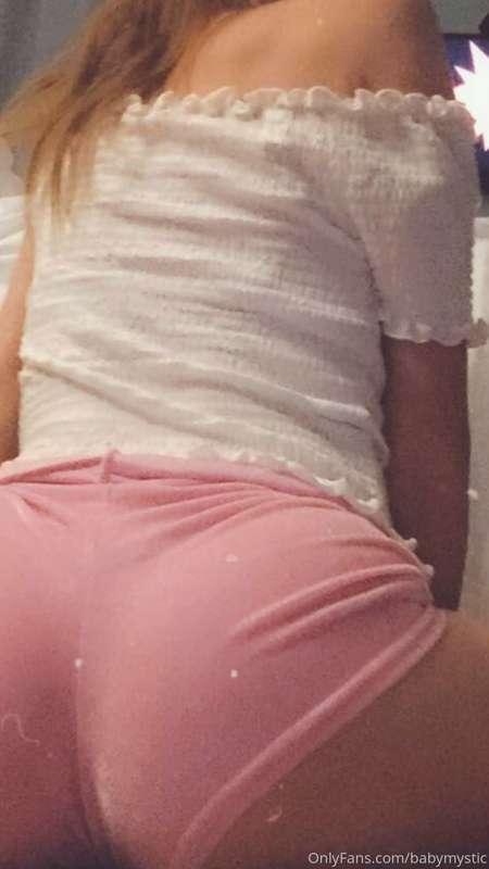 👀