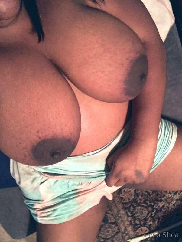 First fan to tip $5 gets $250 worth of my naughtiest content..
