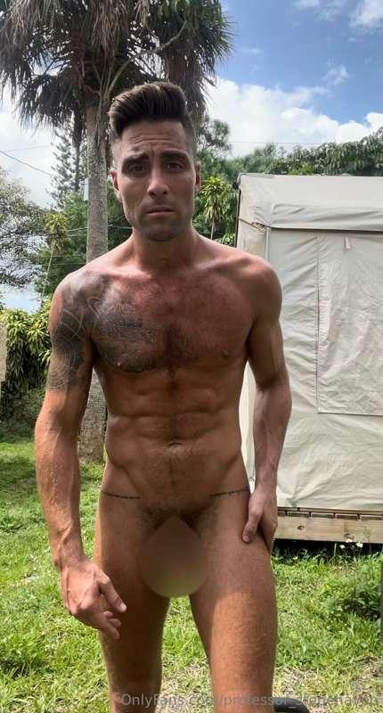 Up close and personal after my workout… Id love for you to g..