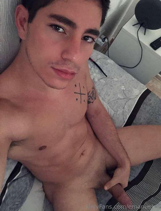 You like this big dick? 