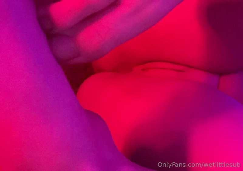 wetlittlesub image #13
