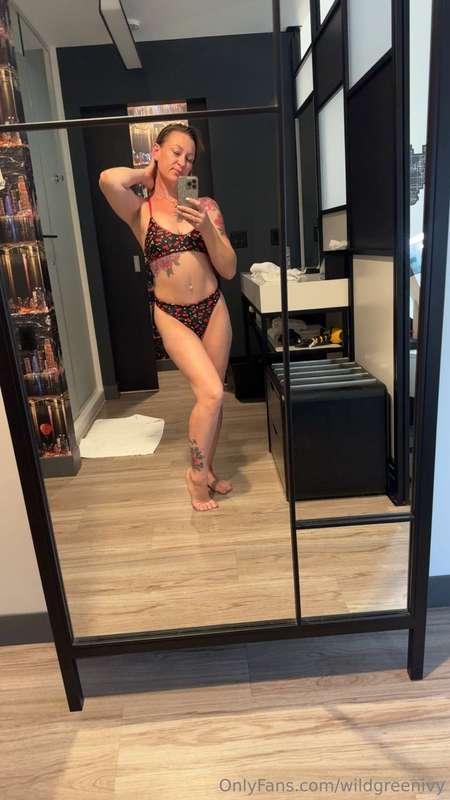 wildgreenivy image #0