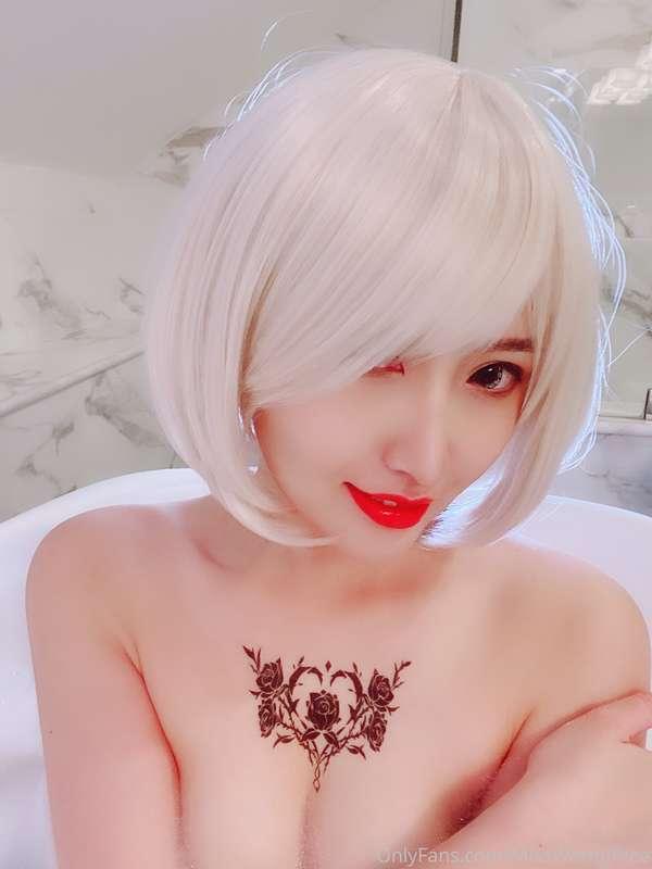 What happens in the bathtub remains in the bathtub...🥵