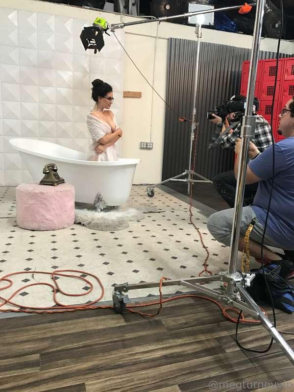 BTS of shooting one of the looks in the book! 