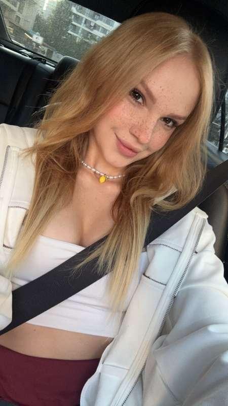 alinacutebabe image #1