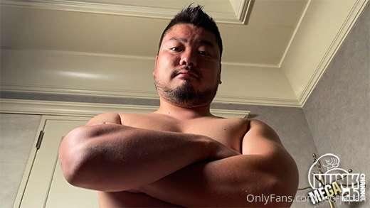 僕が出演したゲイビデオの新作がMEGA HUNK CHANNELでリリースされました①
拘束されて手コキで亀頭攻め！
詳..