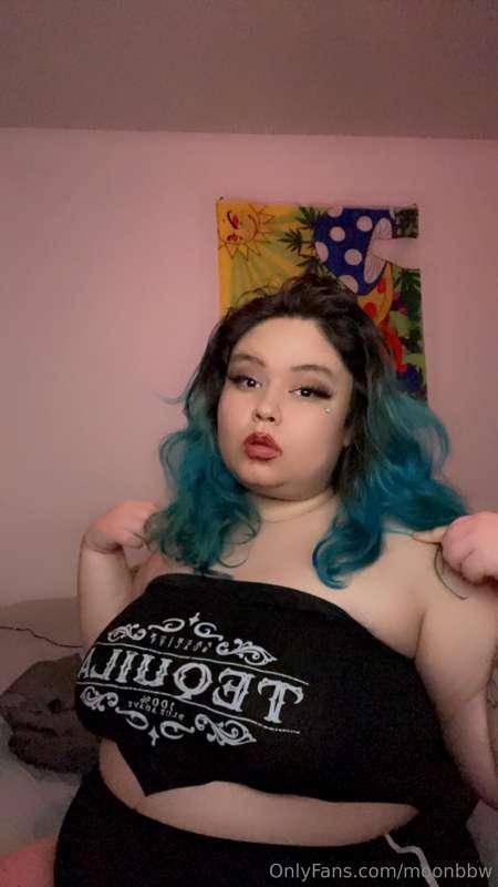 I wanna strip for you in my DM’s