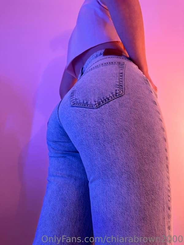 Let me be your eye candy 🍬💕
