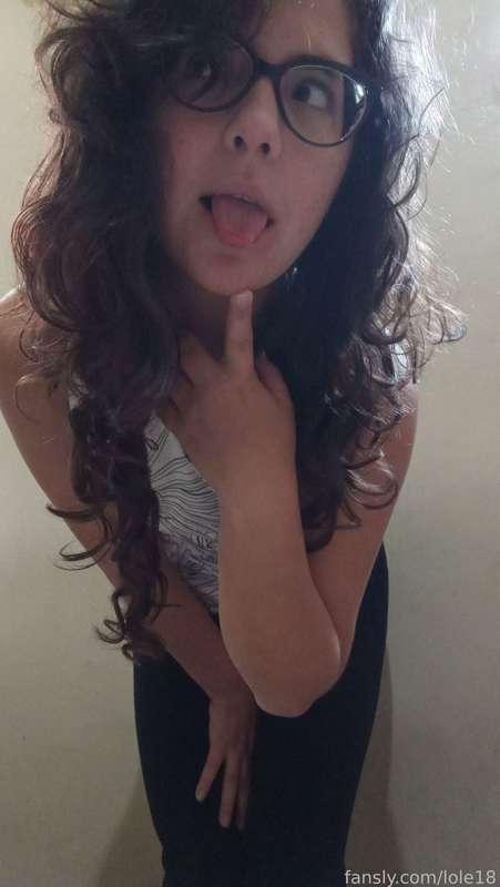 😜😜😜


#fyp #lole18 #fit #tease #anime #hentai #nerdy #smallboobs #barelylegal #latina