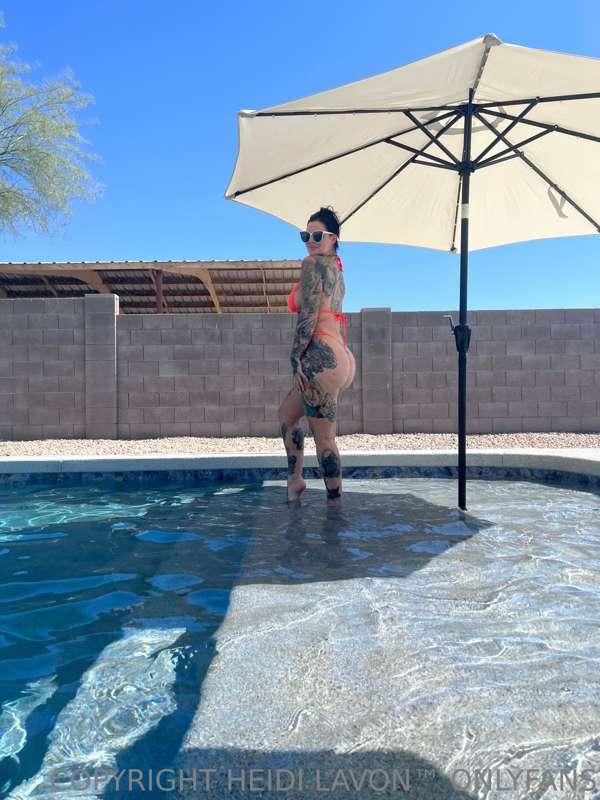 Did you get out and enjoy your summer? ☀️🕶️
